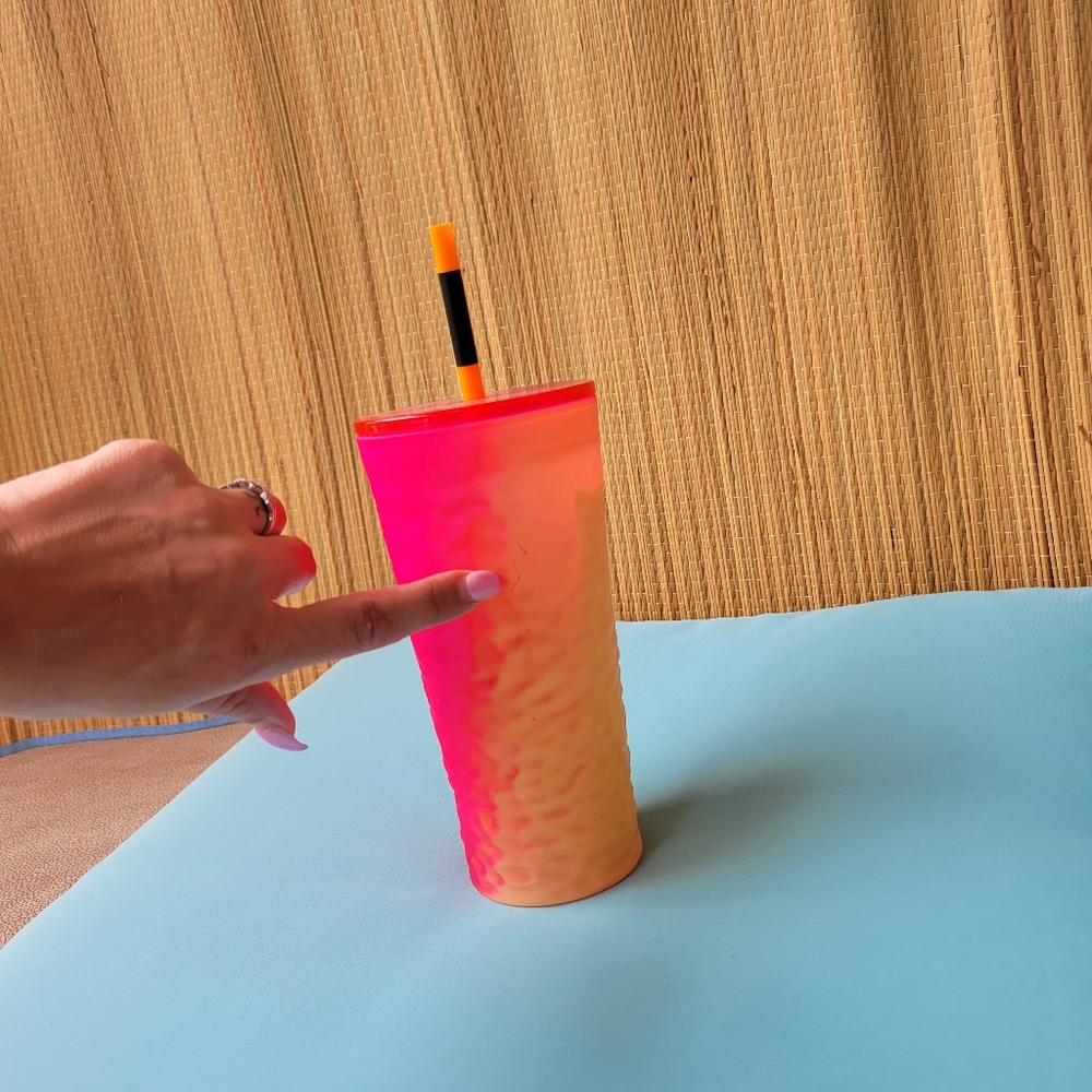2 STARBUCKS COLOR CHANGING TUMBLERS - Picture 8 of 13